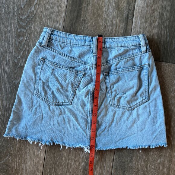 We The Free Montauk distressed, button fly, denim mini skirt size 25 - Picture 7 of 11